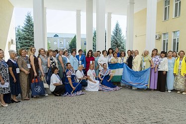 На «Большом женсовете» обсудили вопросы демографии и семьи
